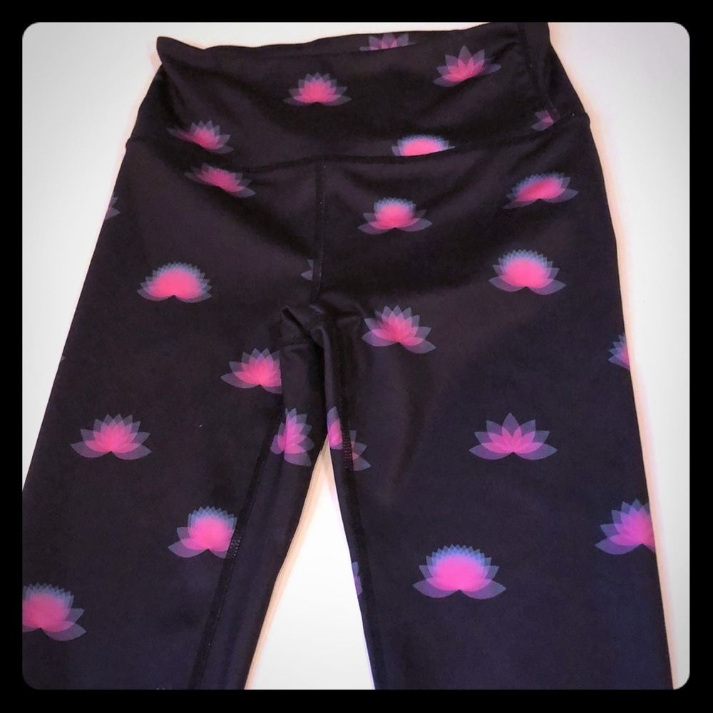 Free people active lotus leggings size xs